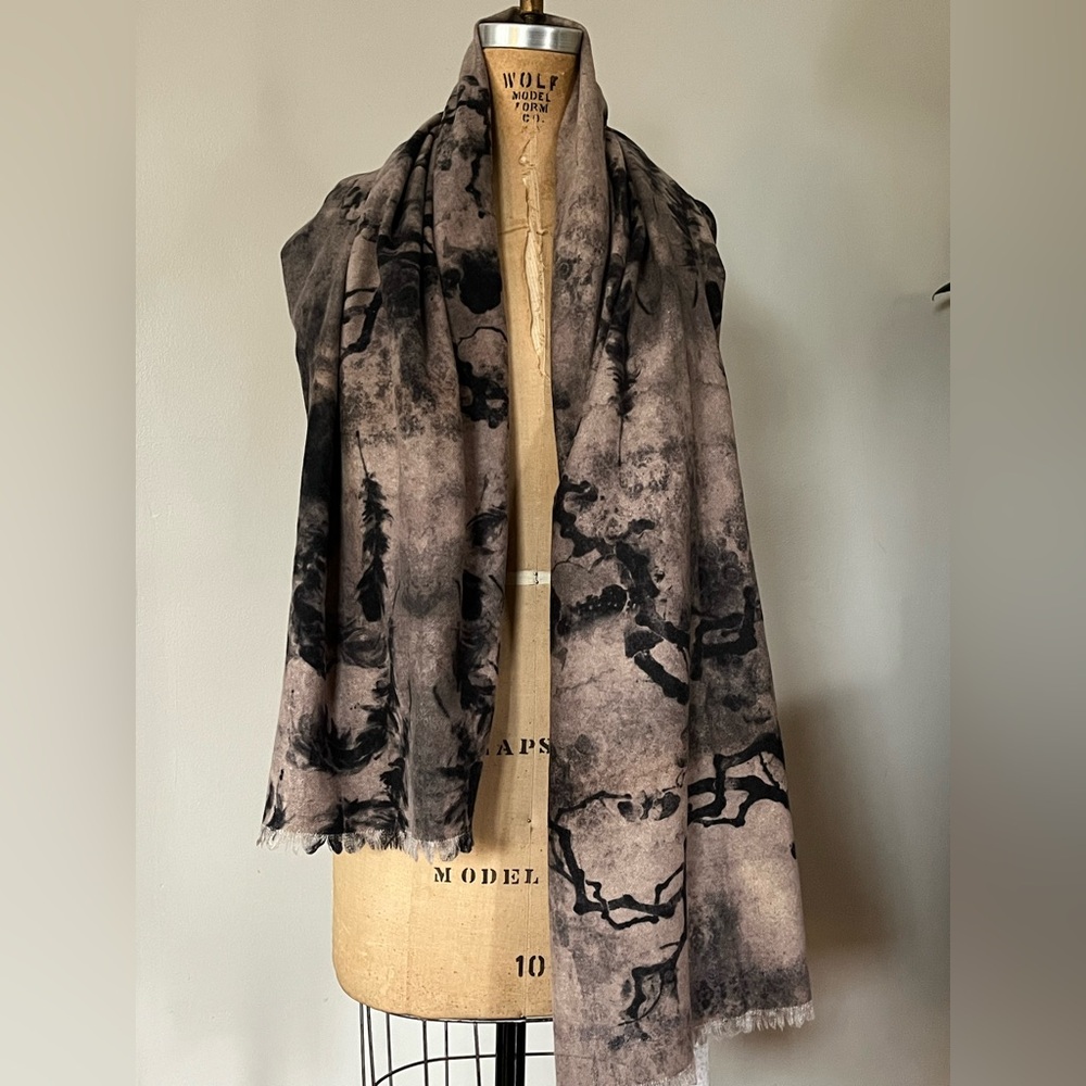 Share Spirit Scarf Shawl Wrap Skull Print Memento Mori